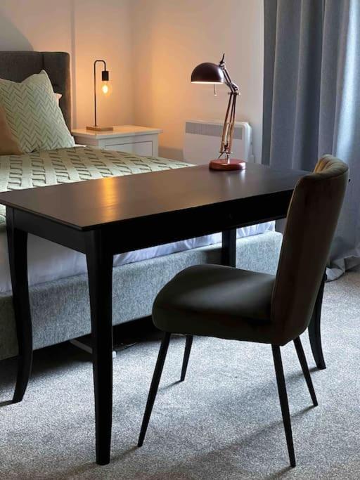 Apartament Modern Flat Near Train Station With Free Parking Cambridge Zewnętrze zdjęcie